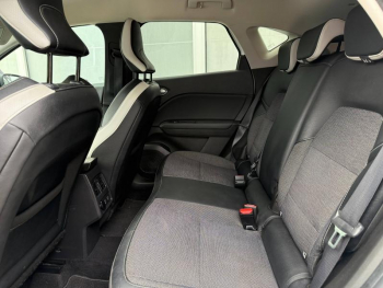 Photo 30 du bon plan RENAULT Captur 1.5 Blue dCi 95ch Intens occasion à 15500 €