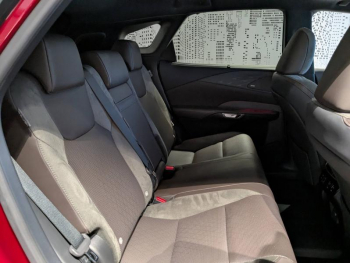 Photo 14 du bon plan LEXUS RX 450h+ 4WD Executive occasion à 67900 €