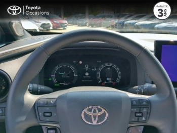 Photo 13 du bon plan TOYOTA C-HR 1.8 140ch Collection NG23 occasion à 33490 €