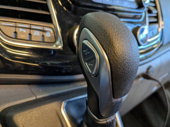 Photo 13 du bon plan FORD Transit Custom Fg VUL 320 L2H1 2.0 EcoBlue 170ch Limited BVA8 occasion à 49970 €