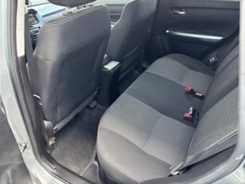 Photo 16 du bon plan SUZUKI Vitara 1.4 Boosterjet Hybrid 129ch PrivilÃ¨ge occasion à 16990 €