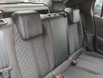 Photo 18 du bon plan PEUGEOT 208 1.2 PureTech 100ch S&S Roadtrip 118g occasion à 16200 €