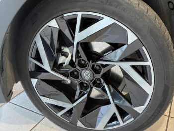 Photo 4 du bon plan RENAULT Arkana 1.6 E-Tech 145ch full hybrid esprit Alpine -24 occasion à 29490 €