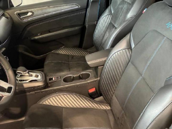 Photo 11 du bon plan RENAULT Arkana 1.6 E-Tech 145ch full hybrid esprit Alpine -24 occasion à 29490 €