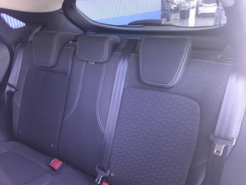 Photo 16 du bon plan FORD Puma 1.0 EcoBoost 125ch mHEV Titanium Business 6cv occasion à 18900 €