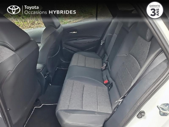 Photo 12 du bon plan TOYOTA Corolla Touring Spt 1.8 140ch Design MY24 occasion à 29790 €