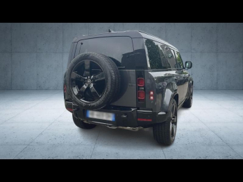 Photo 7 du bon plan LAND-ROVER Defender 110 2.0 P300e X-Dynamic HSE occasion à 115000 €