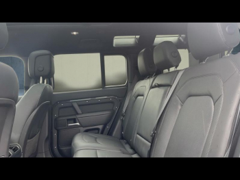 Photo 12 du bon plan LAND-ROVER Defender 110 2.0 P300e X-Dynamic HSE occasion à 115000 €