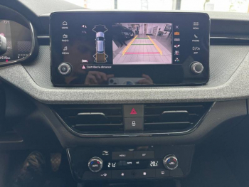 Photo 20 du bon plan SKODA Kamiq 1.0 TSI Evo 2 116ch Selection DSG7 occasion à 23990 €