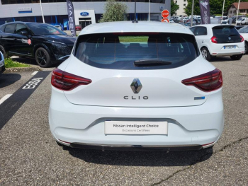 Photo 12 du bon plan RENAULT Clio 1.6 E-Tech 140ch Intens occasion à 16390 €