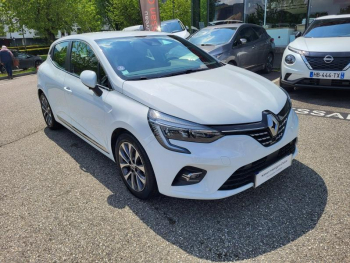 Photo 14 du bon plan RENAULT Clio 1.6 E-Tech 140ch Intens occasion à 16390 €