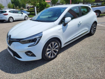 Photo 24 du bon plan RENAULT Clio 1.6 E-Tech 140ch Intens occasion à 16390 €