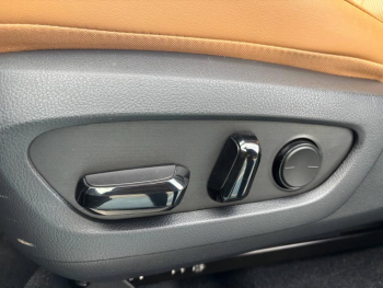 Photo 15 du bon plan LEXUS NX 350h 2WD Luxe occasion à 41890 €