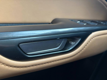 Photo 22 du bon plan LEXUS NX 350h 2WD Luxe occasion à 41890 €