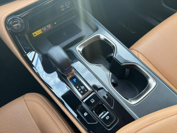 Photo 23 du bon plan LEXUS NX 350h 2WD Luxe occasion à 41890 €