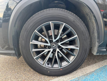 Photo 25 du bon plan LEXUS NX 350h 2WD Luxe occasion à 41890 €