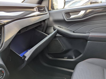 Photo 8 du bon plan FORD Kuga 2.5 Duratec 190ch FHEV E85 ST-Line BVA occasion à 23490 €