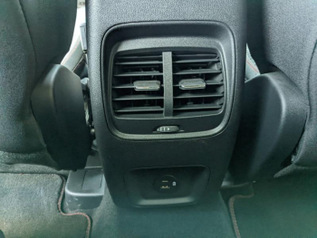 Photo 13 du bon plan FORD Kuga 2.5 Duratec 190ch FHEV E85 ST-Line BVA occasion à 23490 €