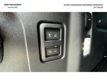 Photo 11 du bon plan LAND-ROVER Defender 110 2.0 P300e X-Dynamic HSE occasion à 107900 €