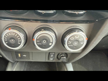 Photo 15 du bon plan MITSUBISHI ASX 1.6 MIVEC 117ch Invite Style 2WD Euro6d-T occasion à 14900 €