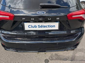 Photo 15 du bon plan FORD Focus SW 1.0 EcoBoost 125ch mHEV ST Line occasion à 15990 €