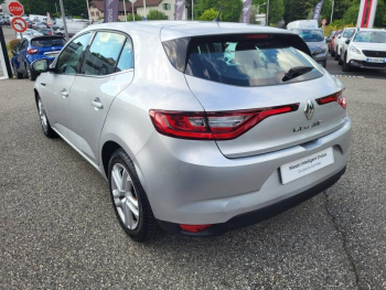 Photo 16 du bon plan RENAULT Megane 1.5 Blue dCi 115ch Business occasion à 15490 €