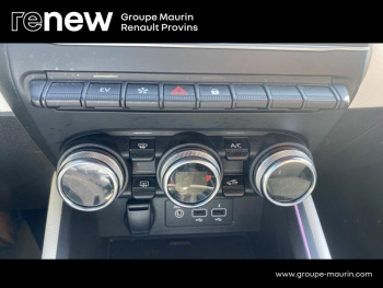 Photo 14 du bon plan RENAULT Clio 1.6 E-Tech hybride 140ch Intens -21N occasion à 17490 €