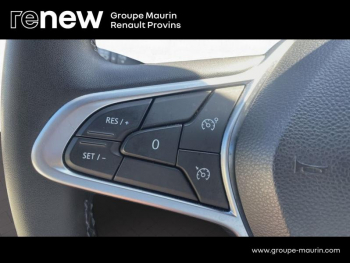 Photo 17 du bon plan RENAULT Clio 1.6 E-Tech hybride 140ch Intens -21N occasion à 17490 €