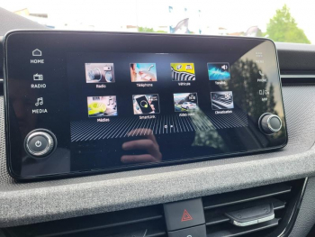 Photo 8 du bon plan SKODA Kamiq 1.0 TSI Evo 2 116ch Selection DSG7 occasion à 24790 €