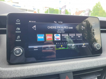 Photo 21 du bon plan SKODA Kamiq 1.0 TSI Evo 2 116ch Selection DSG7 occasion à 24790 €