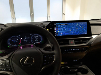 Photo 4 du bon plan LEXUS UX 300h Luxe 2WD occasion à 41900 €