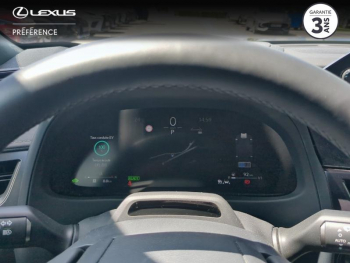 Photo 14 du bon plan LEXUS UX 300h Luxe 2WD occasion à 41900 €