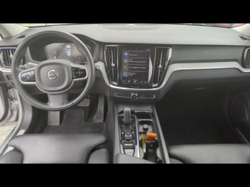 Photo 9 du bon plan VOLVO V60 Cross Country B4 AWD 197ch Pro Geartronic occasion à 27900 €