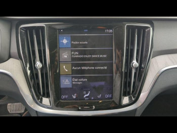Photo 17 du bon plan VOLVO V60 Cross Country B4 AWD 197ch Pro Geartronic occasion à 27900 €