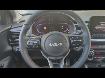 Photo 11 du bon plan KIA Stonic 1.0 T-GDi 100ch GT Line DCT7 occasion à 24990 €