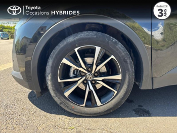 Photo 16 du bon plan TOYOTA C-HR 1.8 140ch Design NG23 occasion à 29980 €
