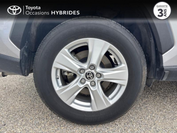 Photo 16 du bon plan TOYOTA RAV4 Hybride 218ch Dynamic Business 2WD + Stage Hybrid Academy MY21 occasion à 28990 €