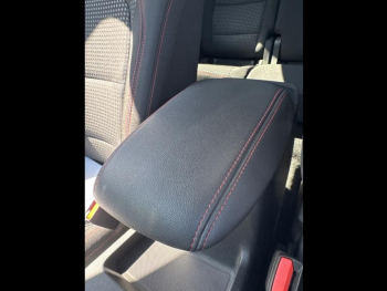 Photo 19 du bon plan FORD Kuga 2.5 Duratec 225ch PHEV ST-Line Business BVA occasion à 35590 €