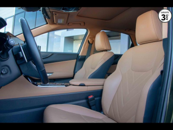 Photo 8 du bon plan LEXUS NX 350h Executive 4WD MY24 occasion à 50980 €
