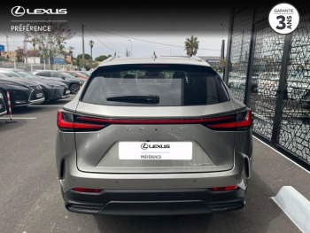 Photo 19 du bon plan LEXUS NX 350h Executive 4WD MY24 occasion à 50980 €