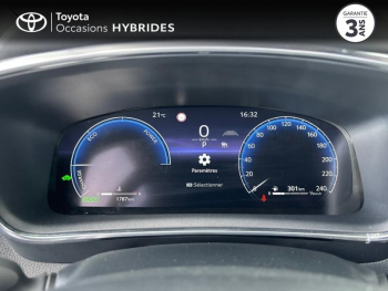 Photo 14 du bon plan TOYOTA Corolla Touring Spt 1.8 140ch Design MY24 occasion à 29990 €