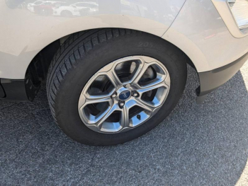 Photo 4 du bon plan FORD EcoSport 1.0 EcoBoost 125ch Titanium Euro6.2 occasion à 13899 €