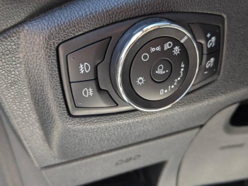 Photo 10 du bon plan FORD EcoSport 1.0 EcoBoost 125ch Titanium Euro6.2 occasion à 13899 €
