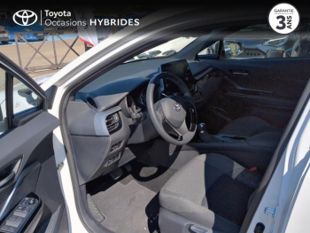 Photo 11 du bon plan TOYOTA C-HR 122h Edition 2WD E-CVT MY20 occasion à 18990 €