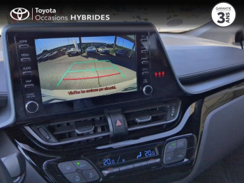 Photo 22 du bon plan TOYOTA C-HR 122h Edition 2WD E-CVT MY20 occasion à 18990 €