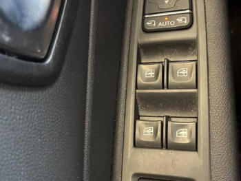 Photo 4 du bon plan RENAULT Captur 1.3 TCe 130ch FAP Intens occasion à 13490 €