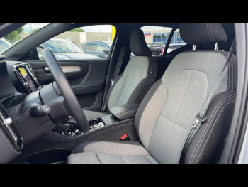 Photo 5 du bon plan VOLVO XC40 B3 163ch Plus DCT 7 occasion à 39900 €