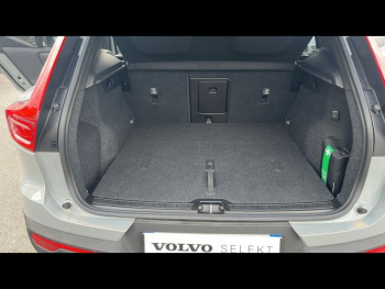Photo 7 du bon plan VOLVO XC40 B3 163ch Plus DCT 7 occasion à 39900 €