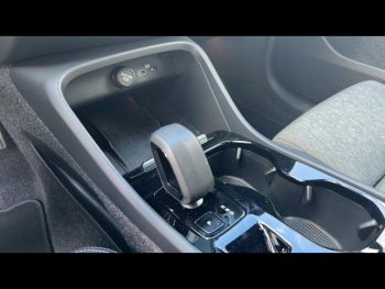 Photo 14 du bon plan VOLVO XC40 B3 163ch Plus DCT 7 occasion à 39900 €