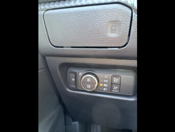 Photo 20 du bon plan FORD Ranger VUL 3.0 EcoBoost V6 292ch Stop&Start Double Cabine Raptor BVA10 occasion à 78440 €